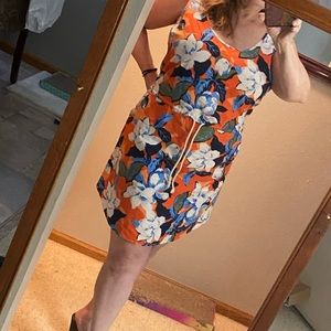 ⚽️ Gap sleeveless tropical dress